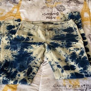 Size 29 Urban Behavior Jeans